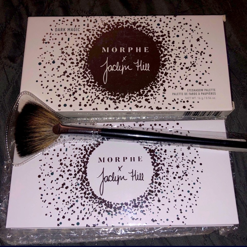 New Morphe Palette and Morphe Brush